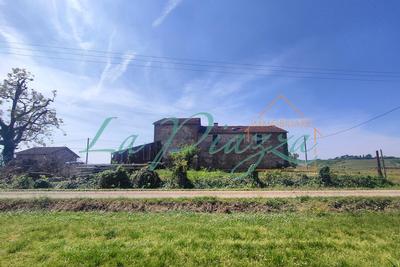 Rustico con 4 camere da letto