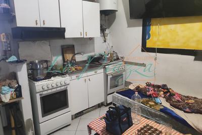 Palazzina di sei unità immobiliari in vendita a CB